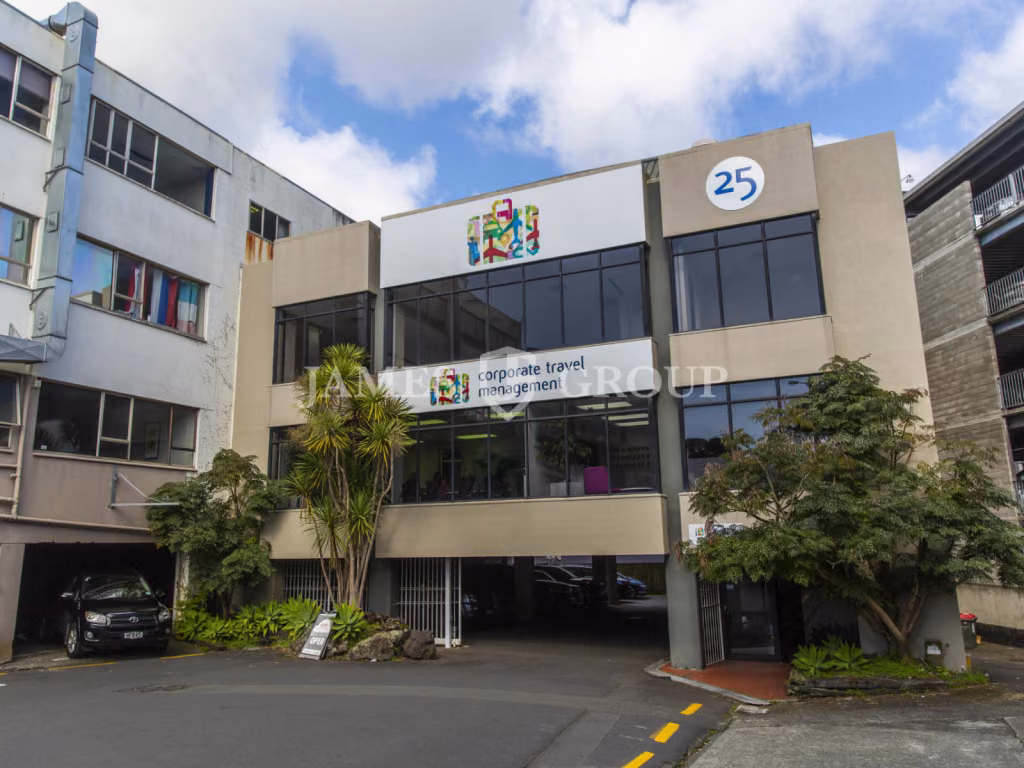 Central Newmarket Office Opportunity