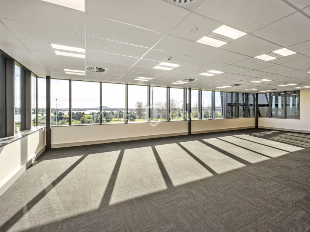 High-profile A-grade Warehouse | + 22 Carparks
