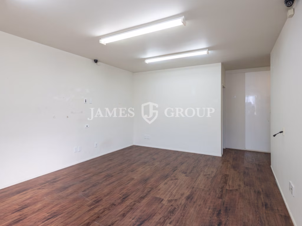 172m² East Tamaki Industrial | Occupy Or Invest