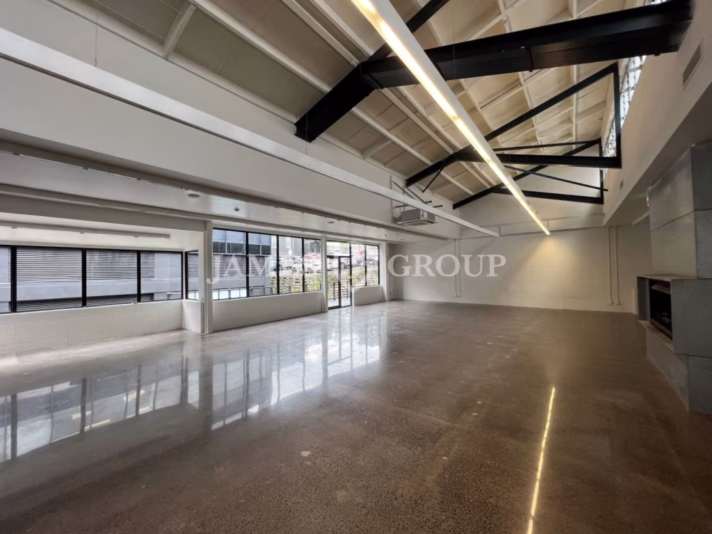 Premium College Hill Office