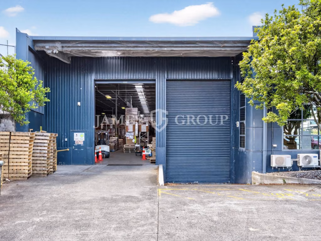 Expansive Warehouse With Office Space