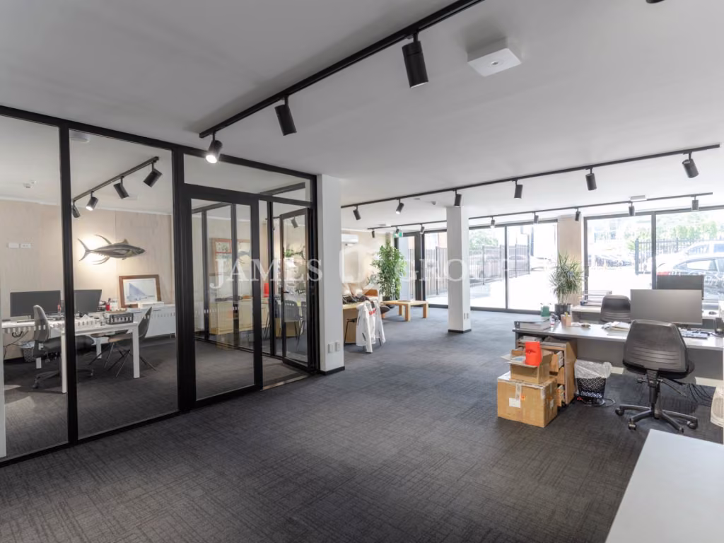 Kingsland Ground Floor Office With Premium Fit-out