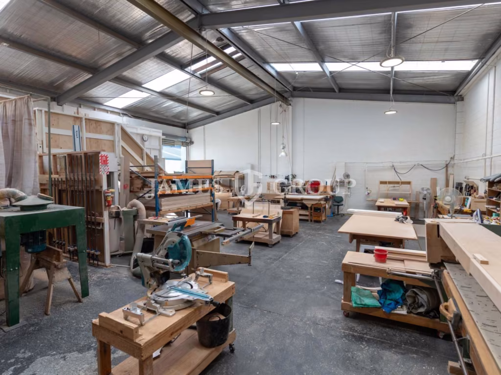 450sqm Rosebank Industrial Warehouse