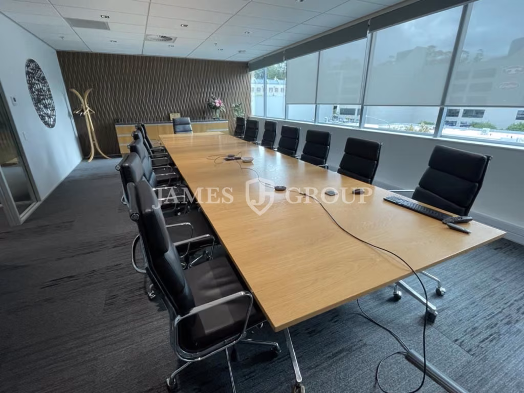 Top Floor Office In Prime Location | 782sqm