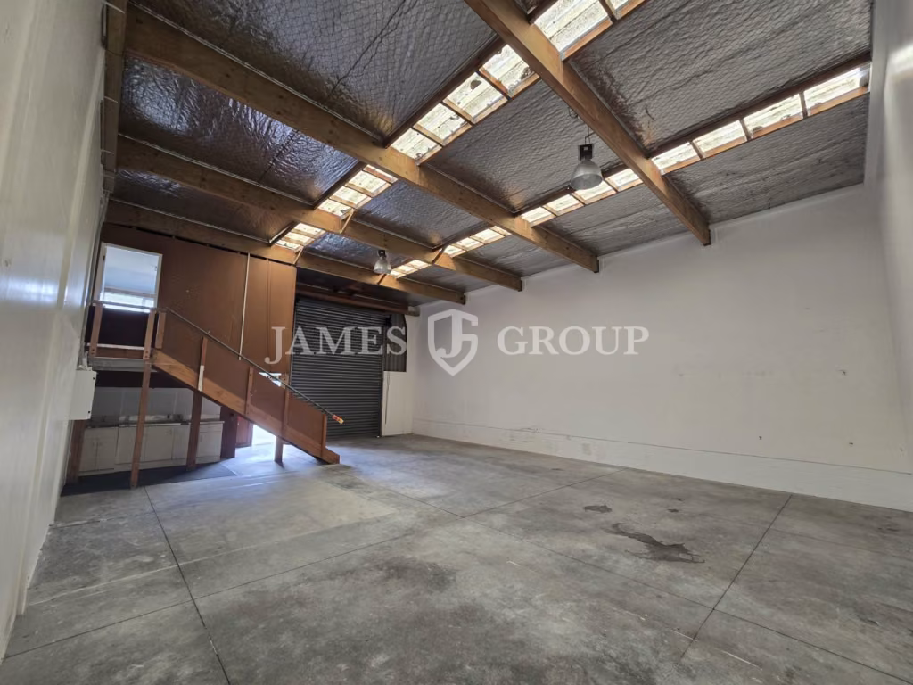 Secure 142m² Industrial Unit In East Tamaki