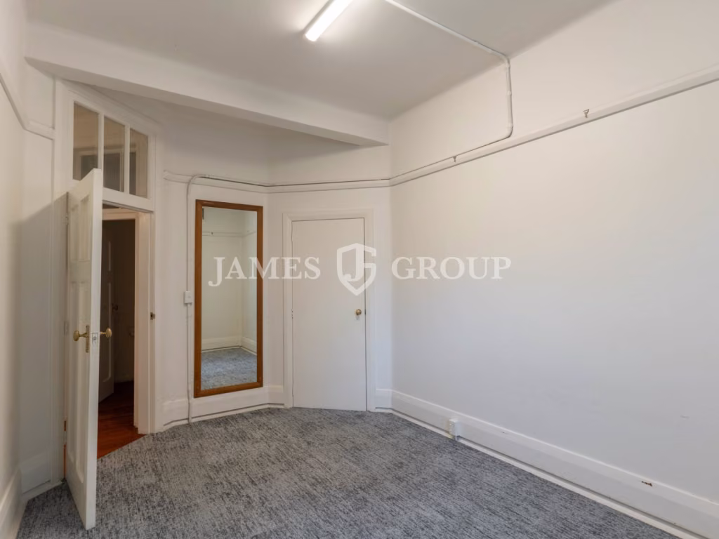 Versatile Ground Floor Space With Wooden Floors