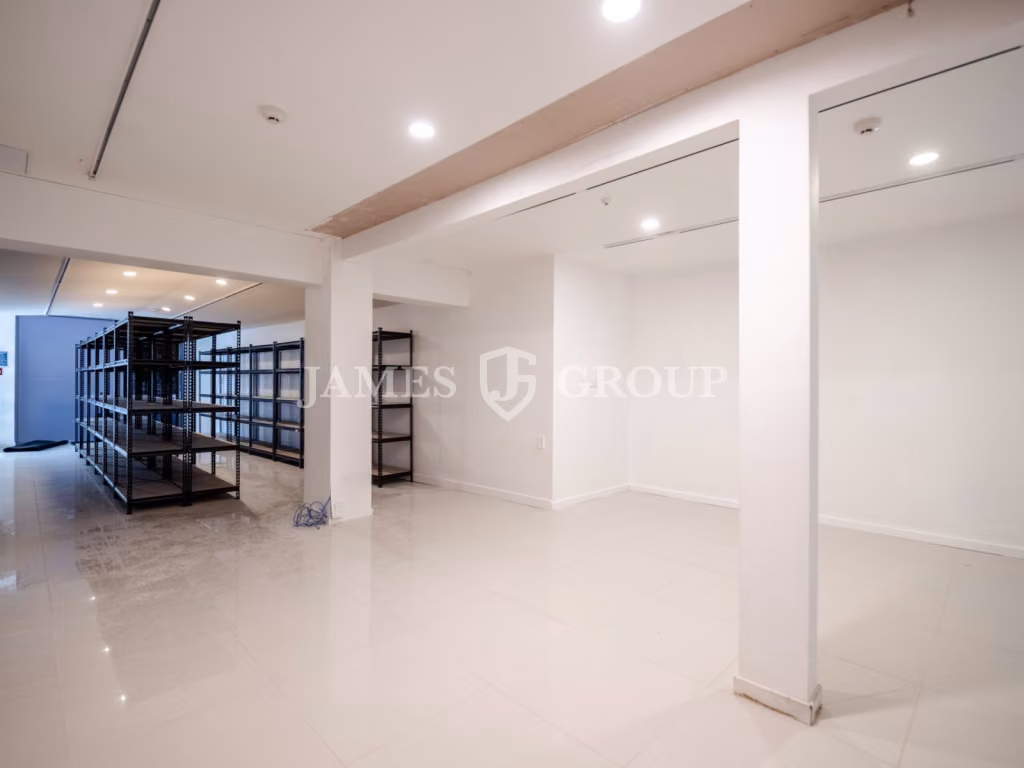 Rare Versatile Storage / Retail In Newmarket