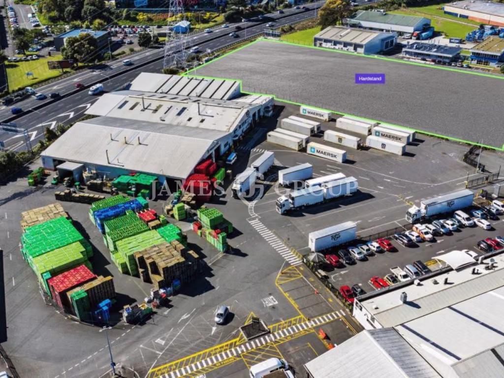 11,000m² Yard | Prime Mt Wellington Location