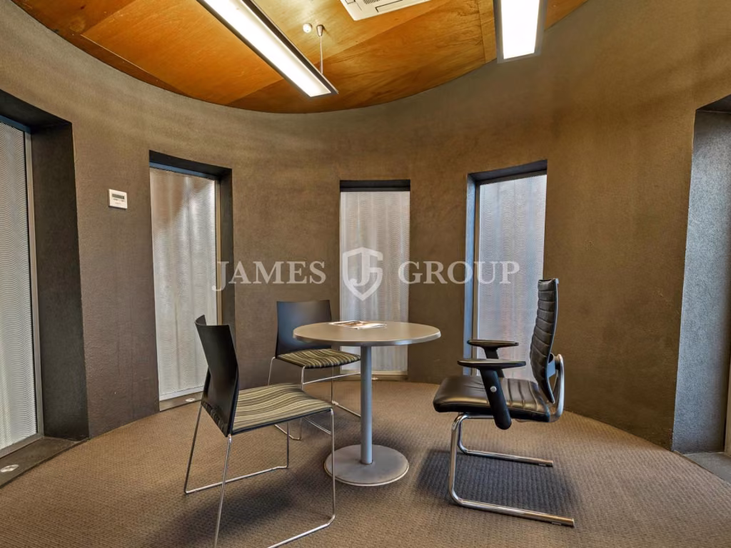 Modern Ellerslie Office