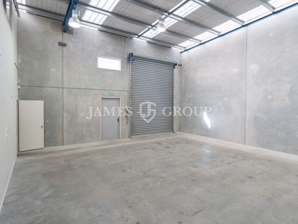 172m² East Tamaki Industrial | Occupy Or Invest