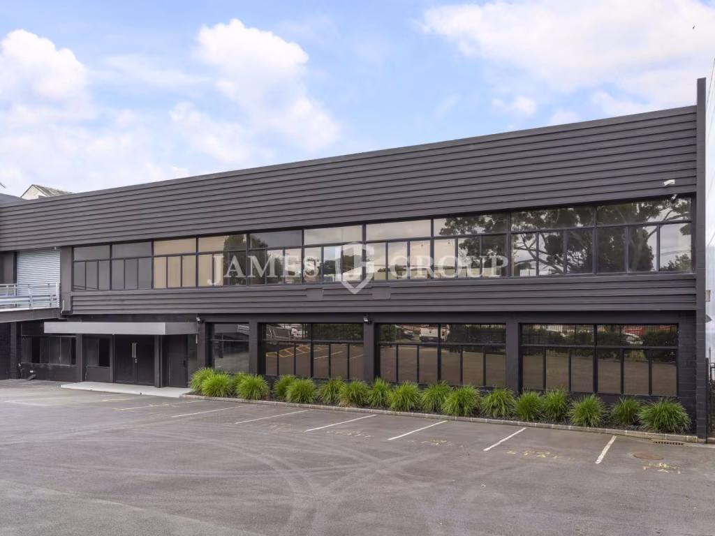 High-end Showroom Or Office