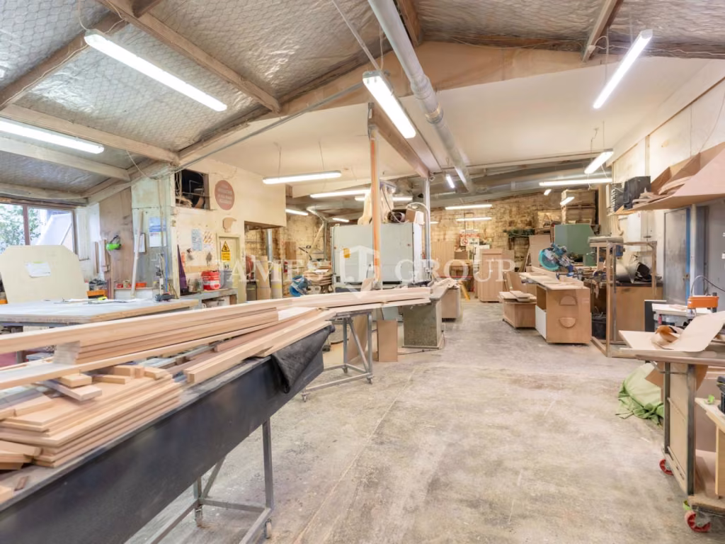 Kelston Warehouse + Parking | Refurb Underway