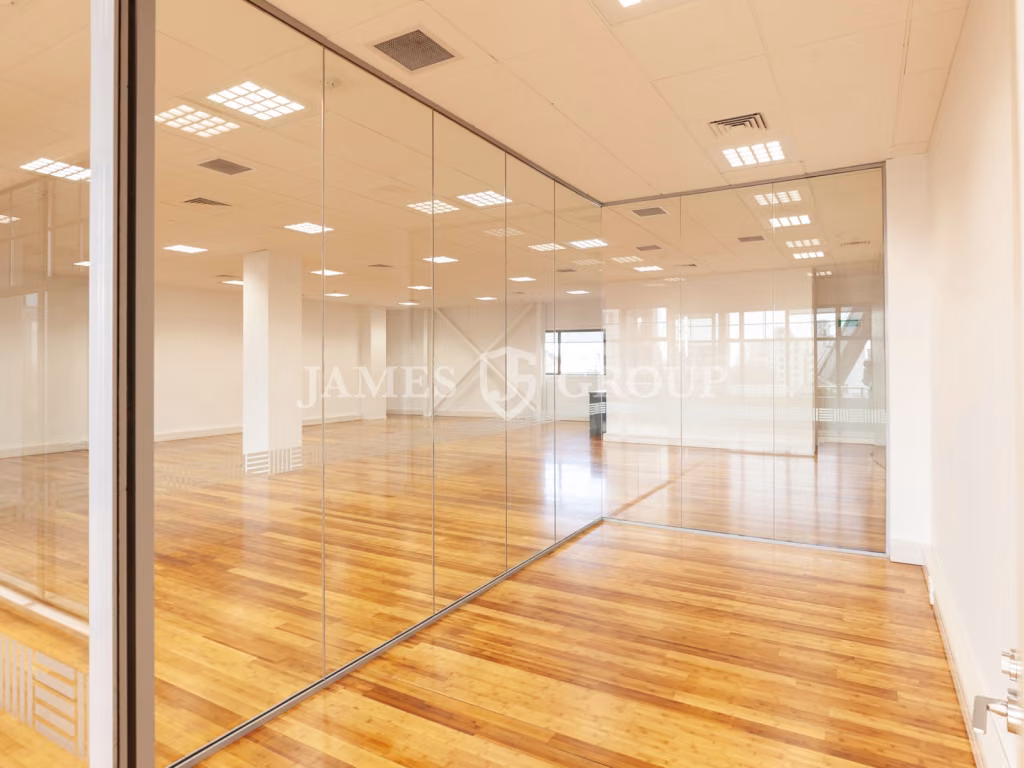 Stunning Newton Office | 303sqm