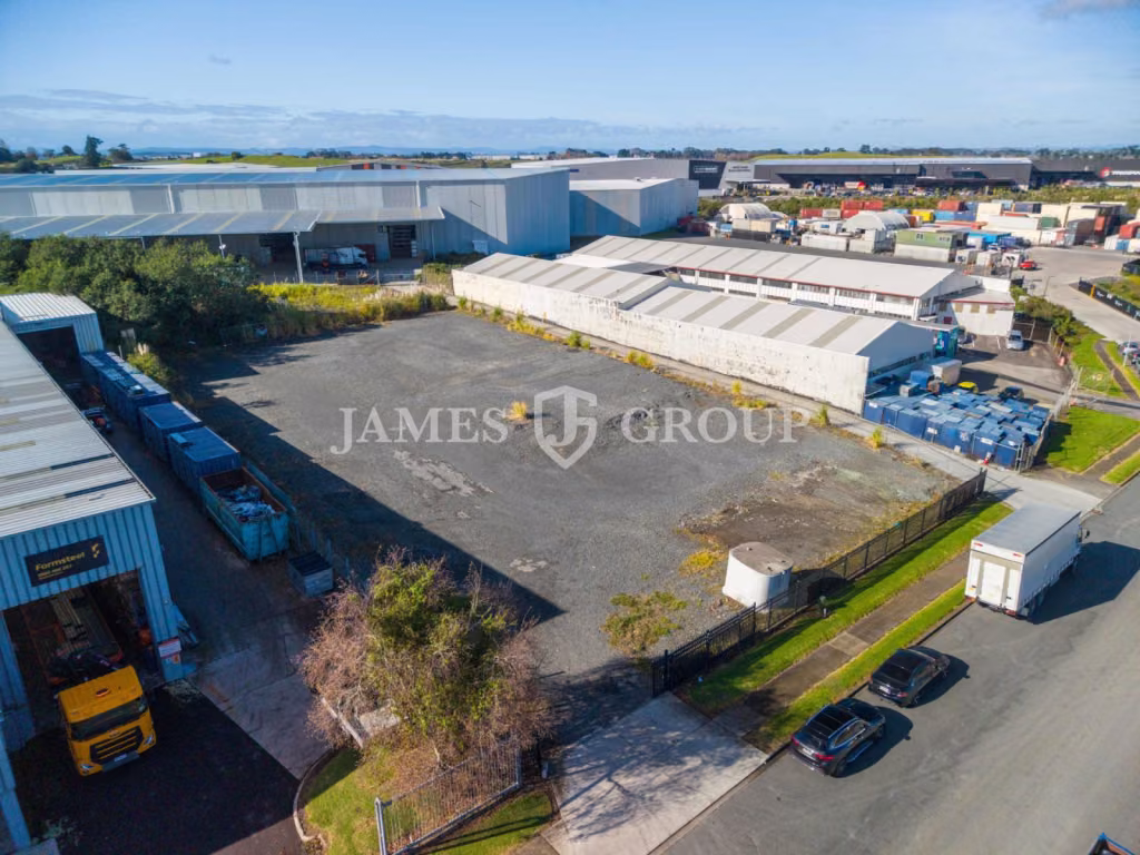 Prime Location Yard Opportunity