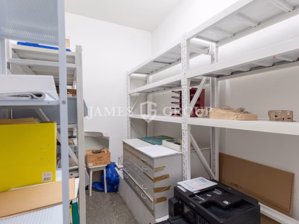 111m² Boutique Character Office On K Road