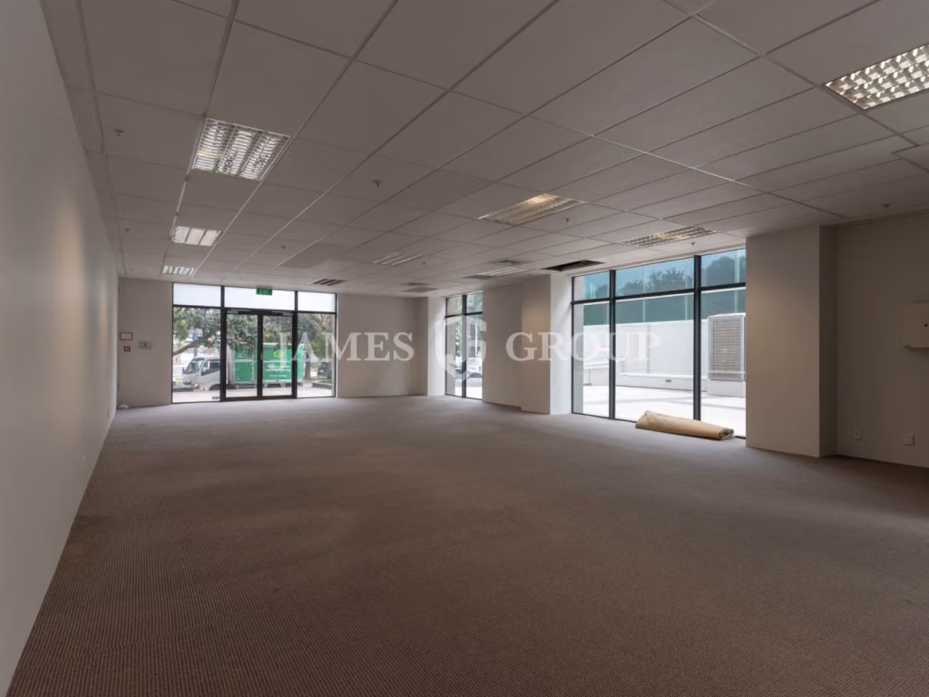 Central Auckland Office With Car Parks