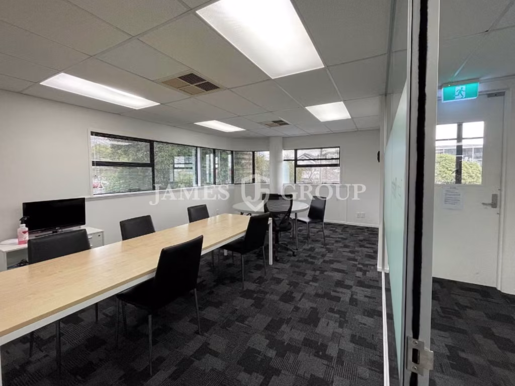 Cost Effective Epsom Office 20 Car Parks