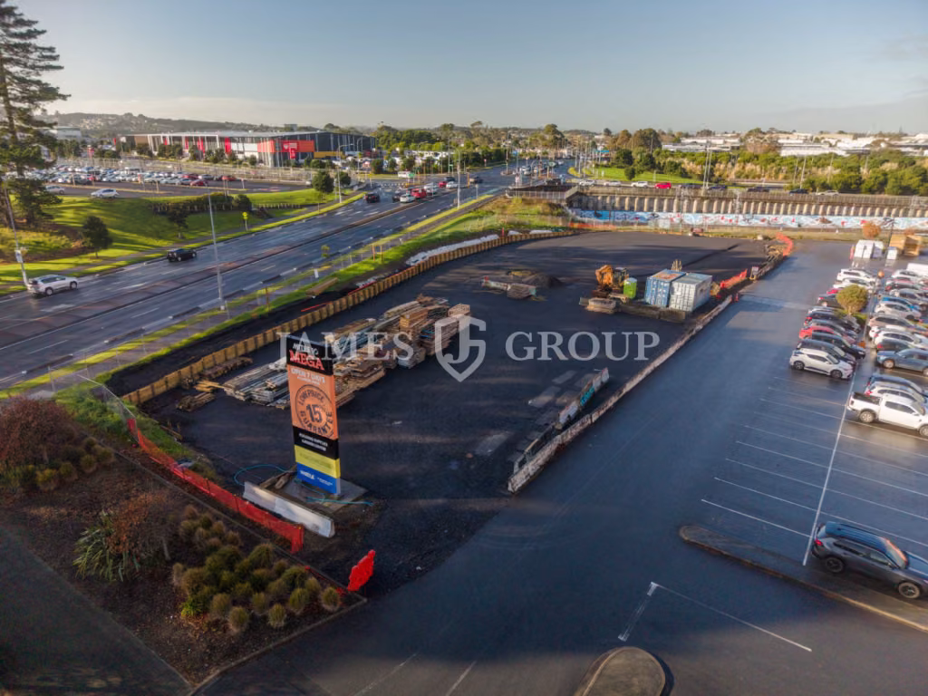 Functional Manukau Yard Available Now