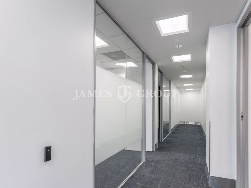 Ground Floor Office On Carlton Gore Road