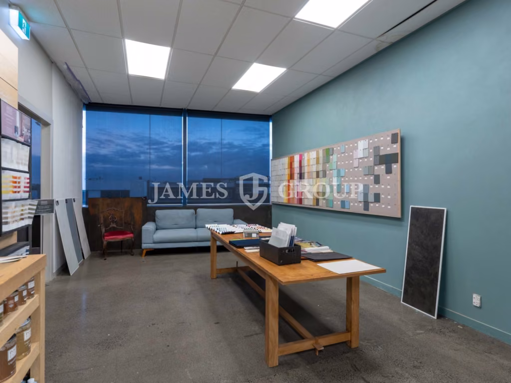 Expansive Kingsland Office Coming Q4 2026