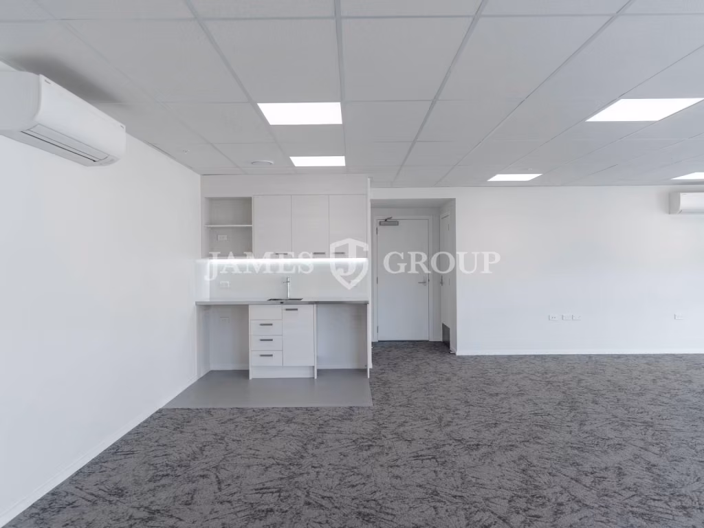 Modern 2,340m² Industrial In Prime Wiri Location