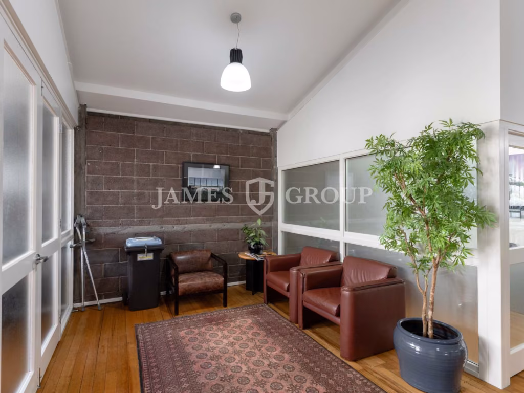 Stunning Eden Terrace Character Office
