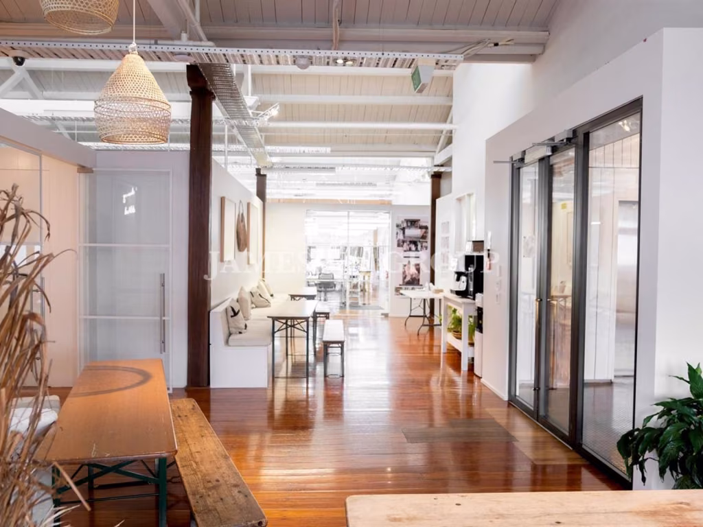 Stunning Top Floor Parnell Office