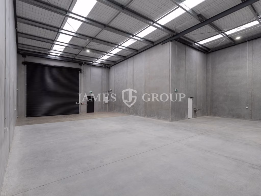 Best Units In Drury  |  Brand New  |  362 Sqm