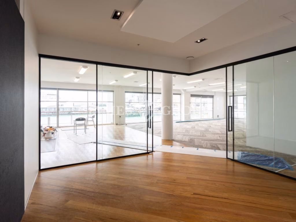 Premium Princes Whalf 262m² Office