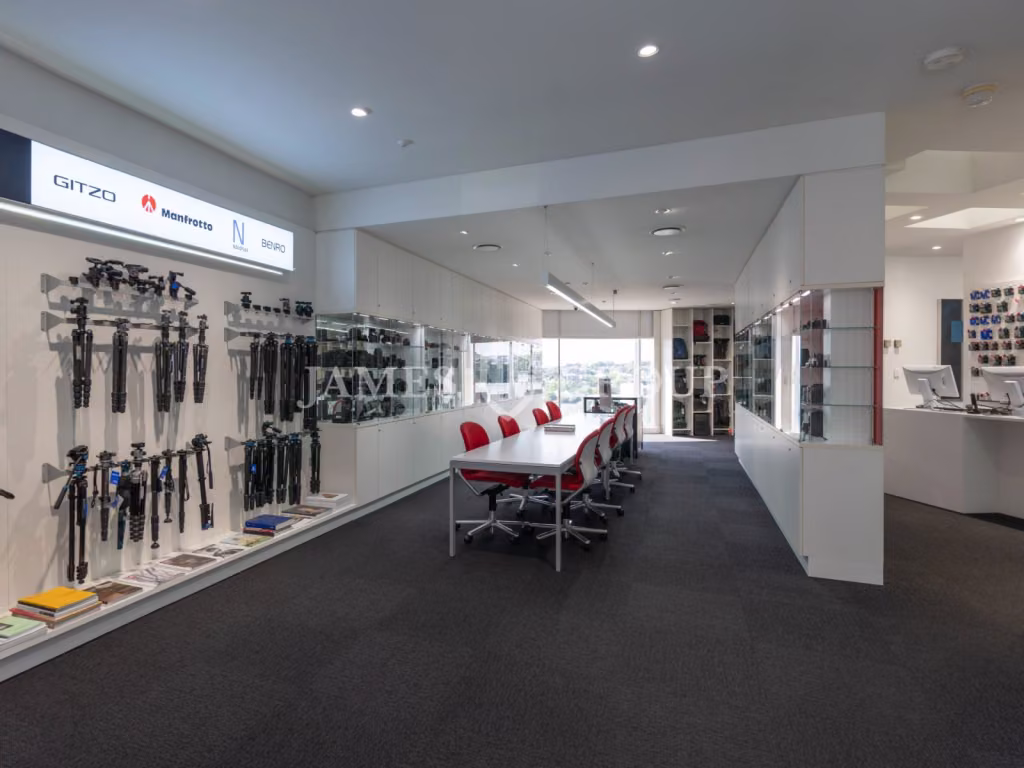 High-visibility Office Lease In  Newmarket