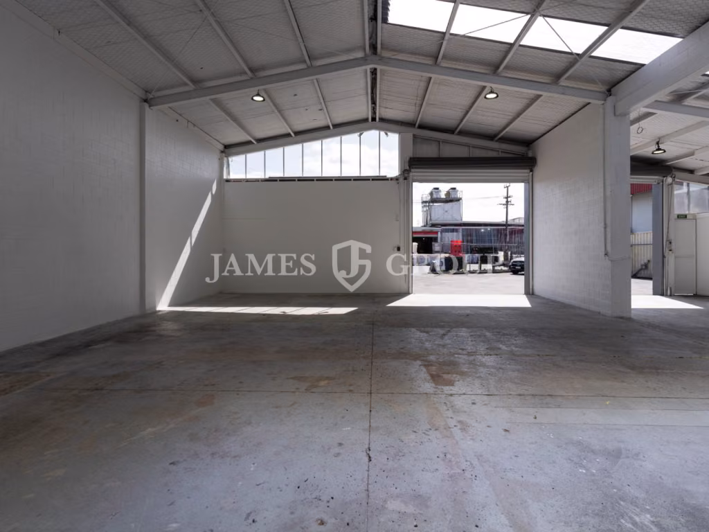 Refurbished Warehouse | Dual Access & Secure Yard