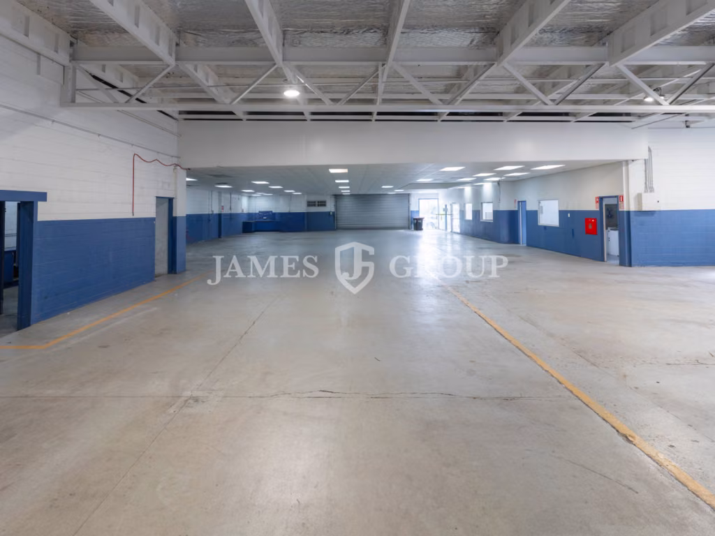 Rare Newmarket Corner Site With Profile | 22 Parks