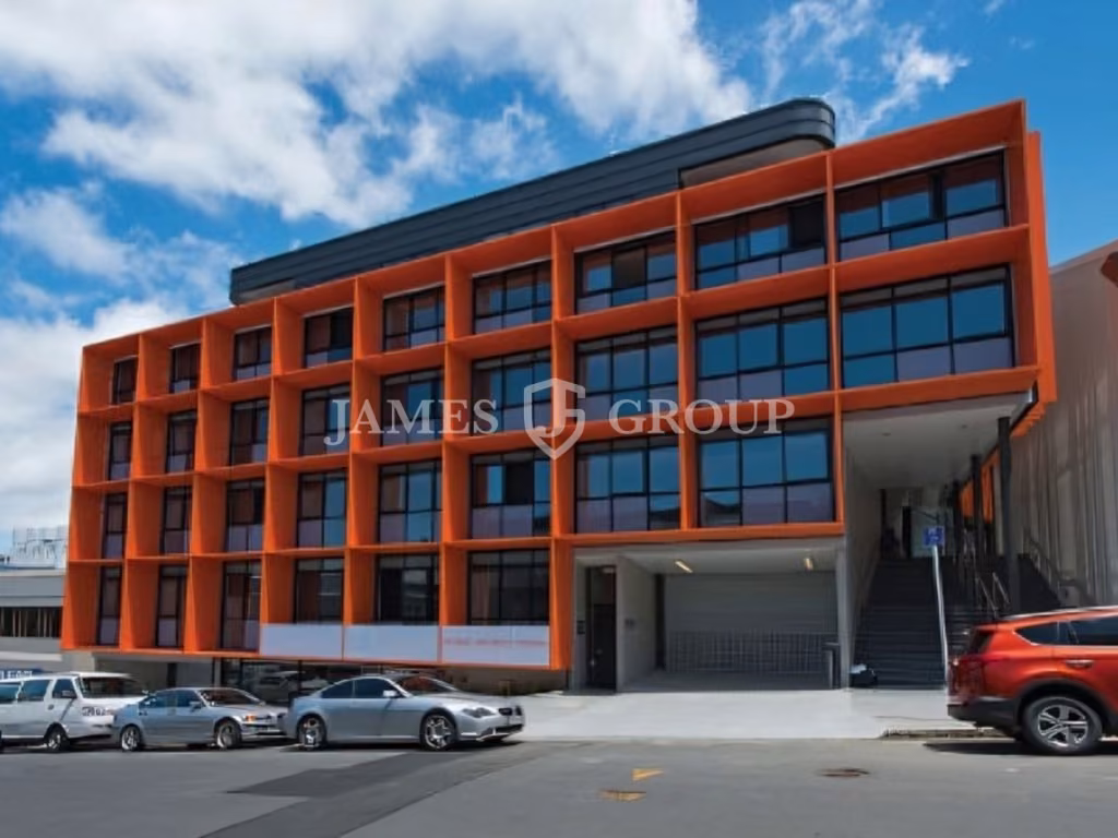 Ground Floor Office / Retail