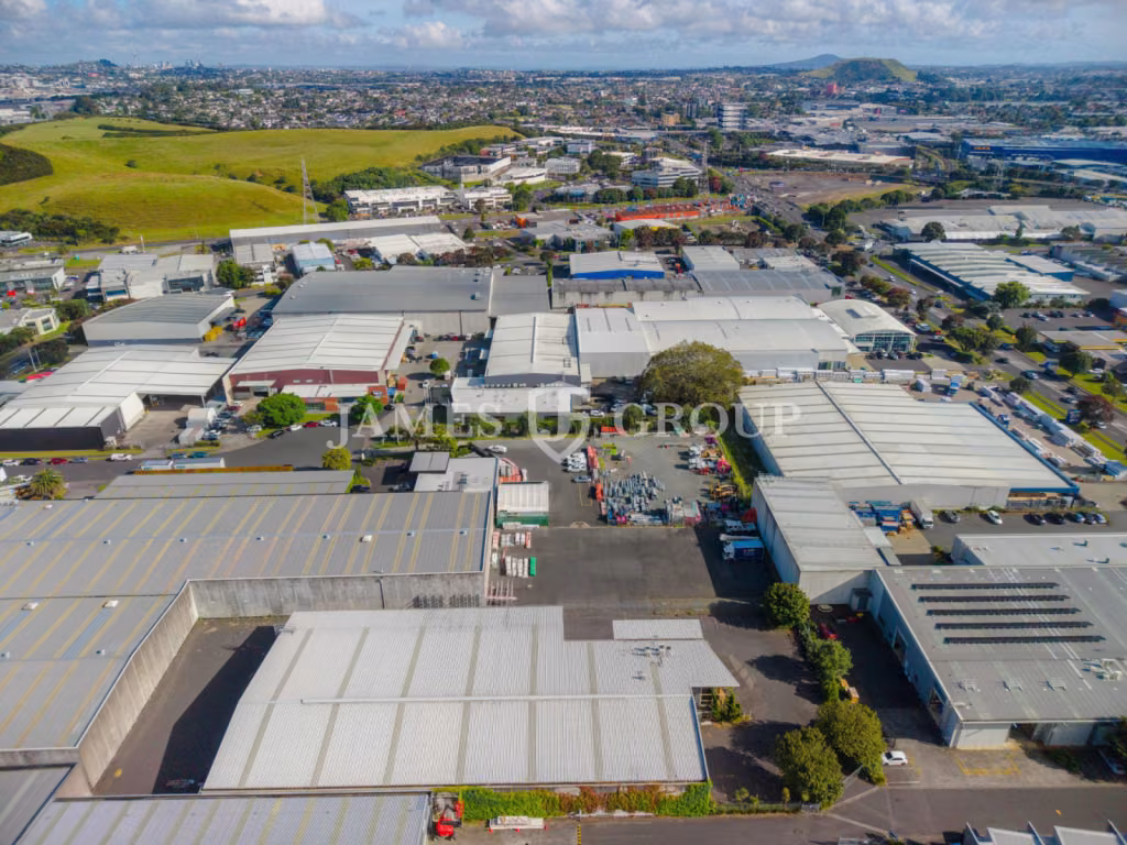 2,998m² High Stud Warehouse | 5,612m² Secure Yard