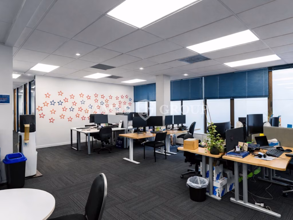 Freehold Office | Long Term Income