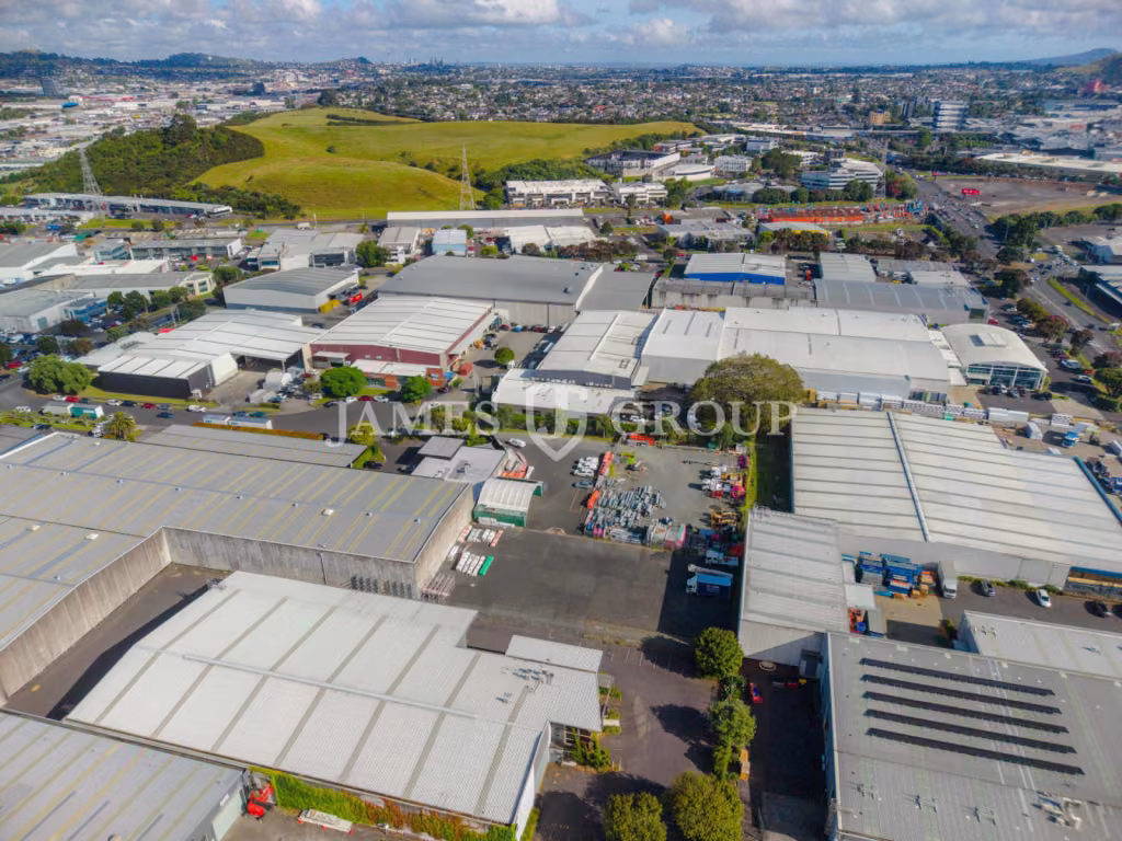 Rare 5,612m² Yard Opportunity – Mount Wellington