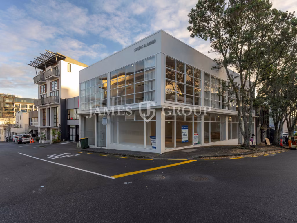 Prime Corner Tenancy With Exposure