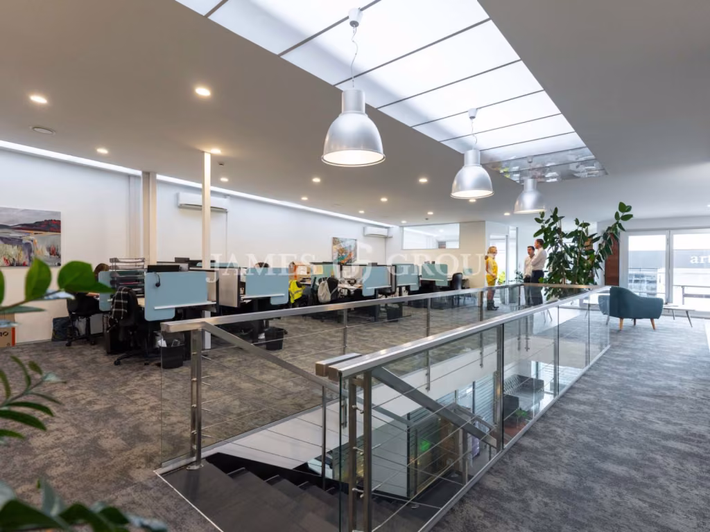 428m² High Quality City Fringe Office