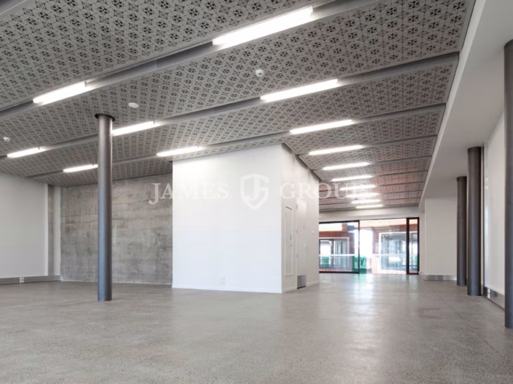 Premium Ironbank Office