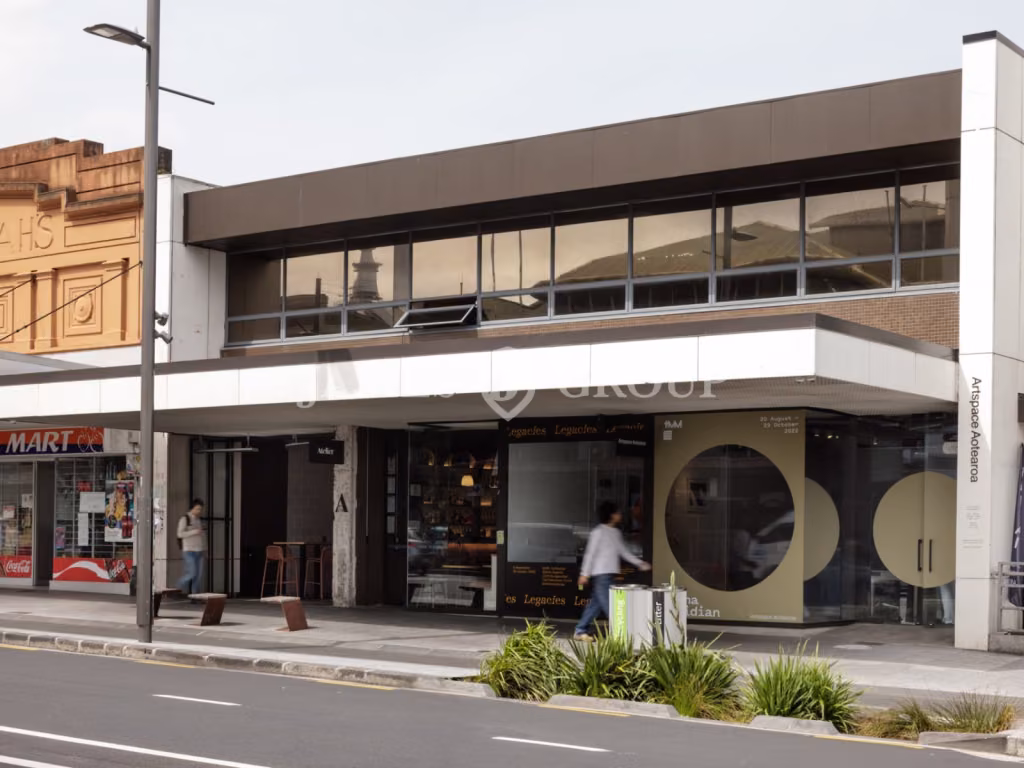 Work With Owner To Achieve Your Dream Office