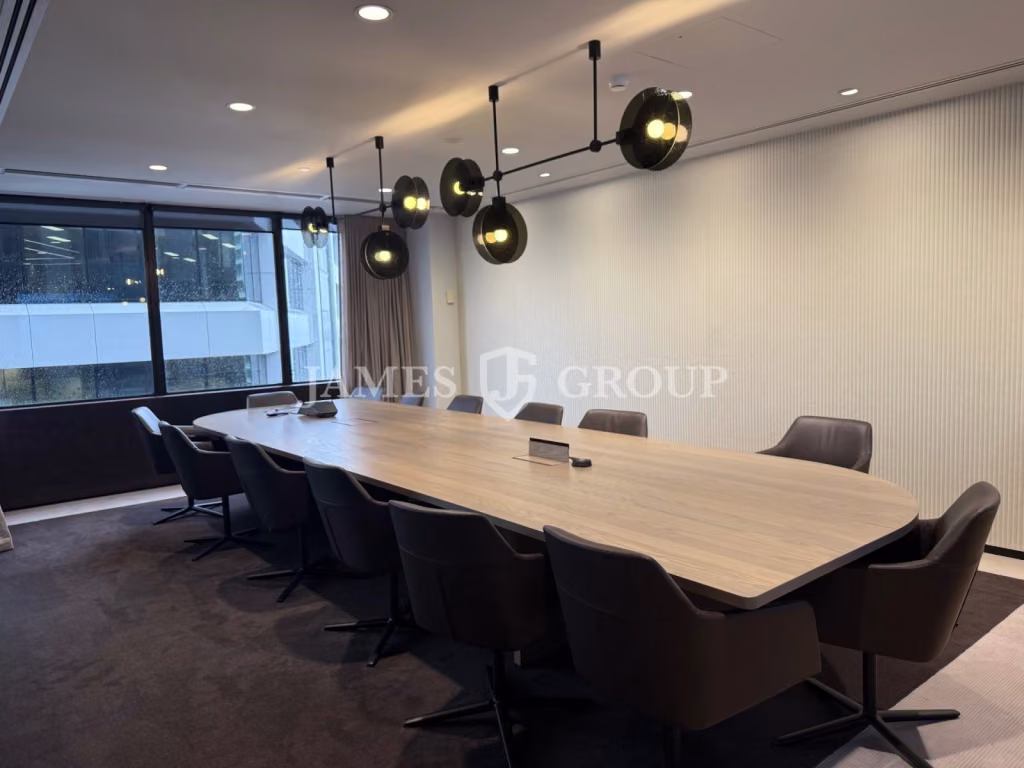 Level 10 Office With Full Fit-out – Commercial Bay