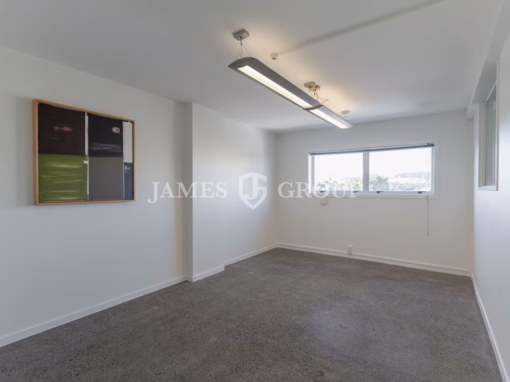 Versatile Corner Showroom | Grey Lynn