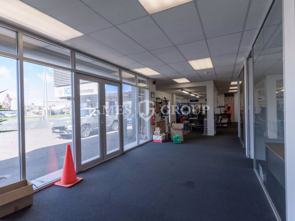 High Profile & Dual Access – 1,800sqm Industrial