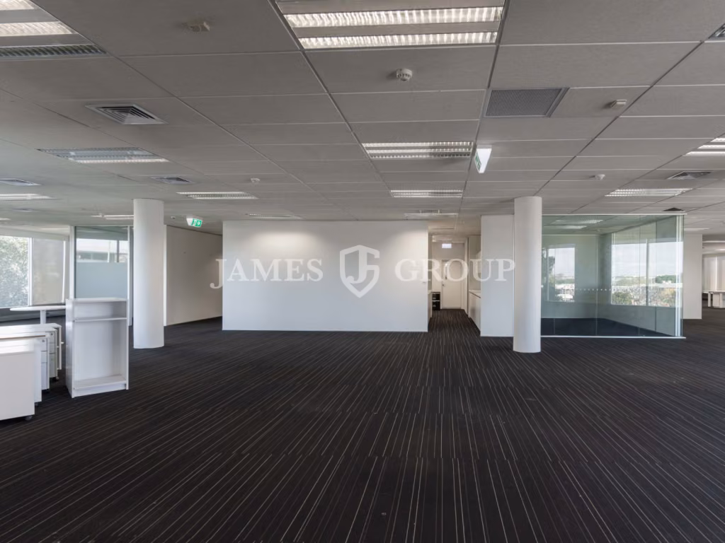 Fantastic Ellerslie Office 880 Sqm!