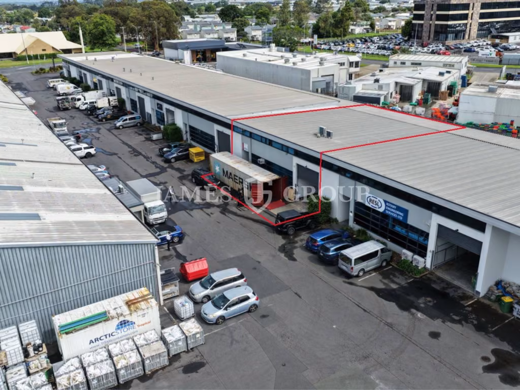 Well-presented Unit In Tidy Complex | 540sqm