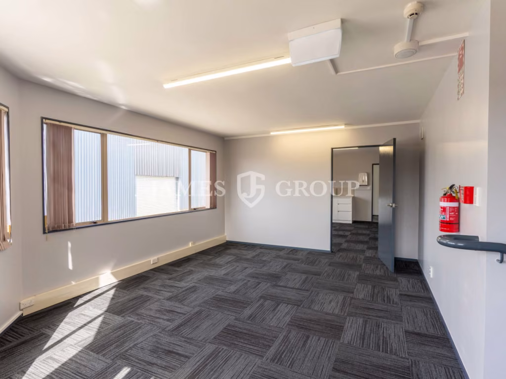 1,166m² Industrial Facility With Minimal Office