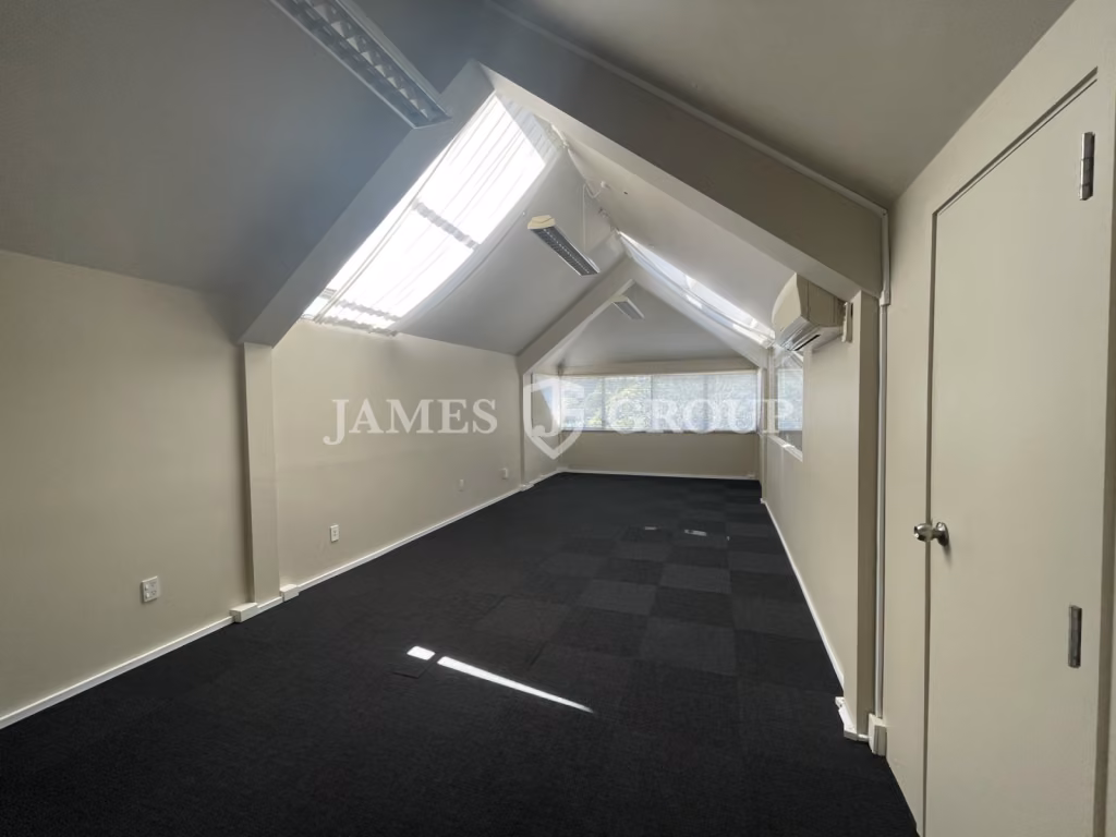 Spacious Tenancy With Excellent Accessibility