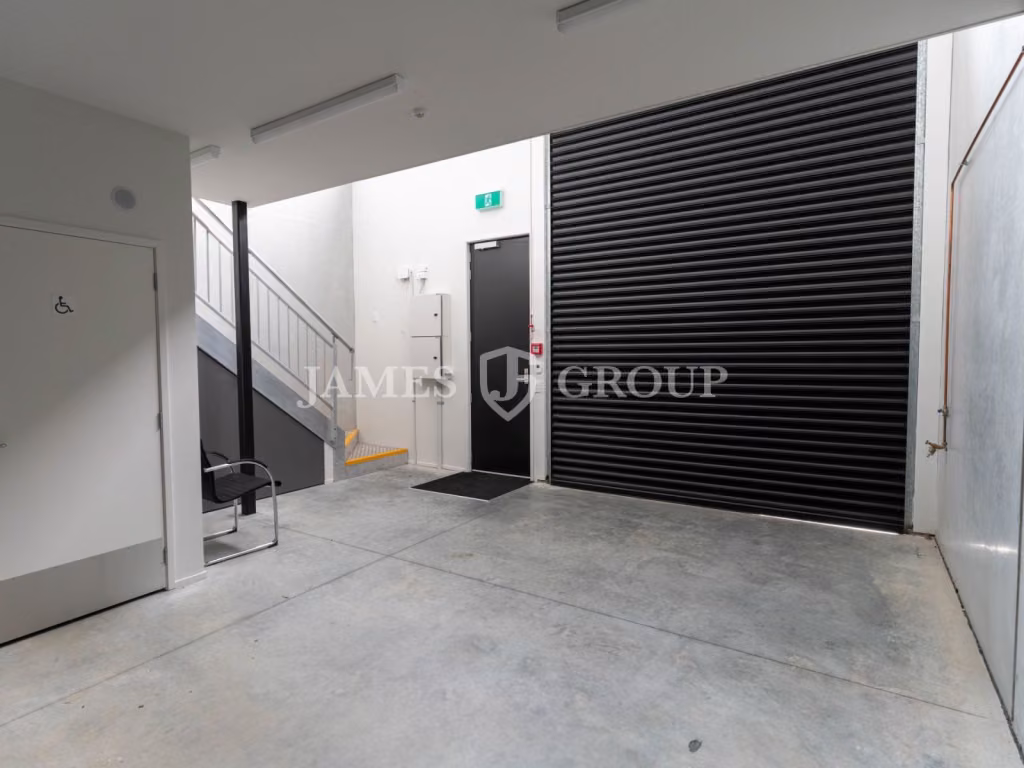 Minimalistic & Highly Functional | 65m²