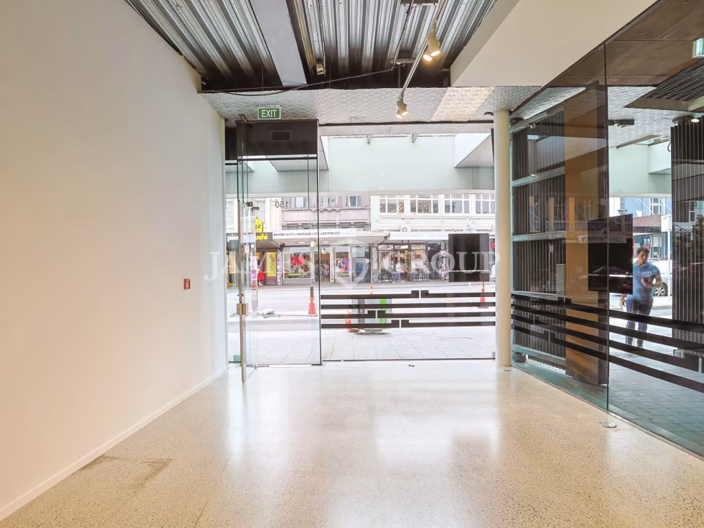 Retail Opportunity On K’rd