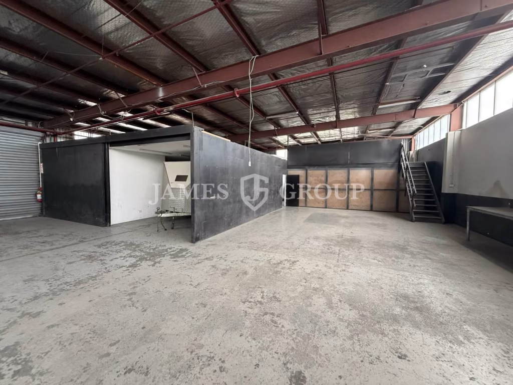 Prime 782m² Industrial On Rosebank Road